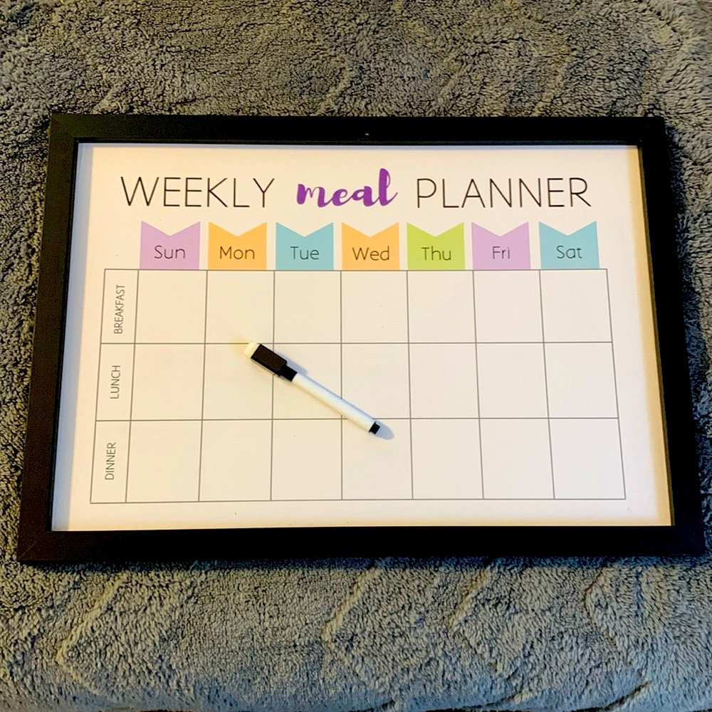 WEEKLY MEAL PLANNER